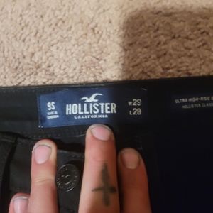 Hollister jeans